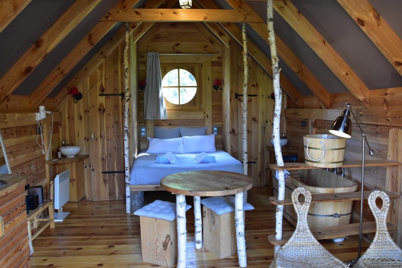 Cabane Lodge Domaine Du Lac Chambon Murol Zewnętrze zdjęcie